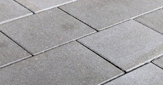 Купить тротуарную плитку 300х300х30 от 864 руб. в Гае