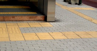Тактильная плитка ПВХ в Гае - купить от 712 руб. в ТротуарнаяПлитка