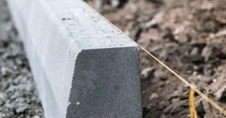 Установка бордюров для тротуарной плитки в Гае - цена от 813 руб.